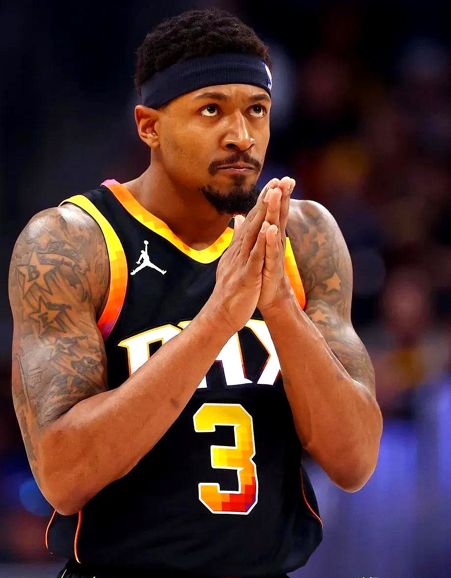 爱游戏体育入口 -菲尼克斯太阳发布备战花絮，今晚防线松动，德甲任务艰巨，细节决定成败 