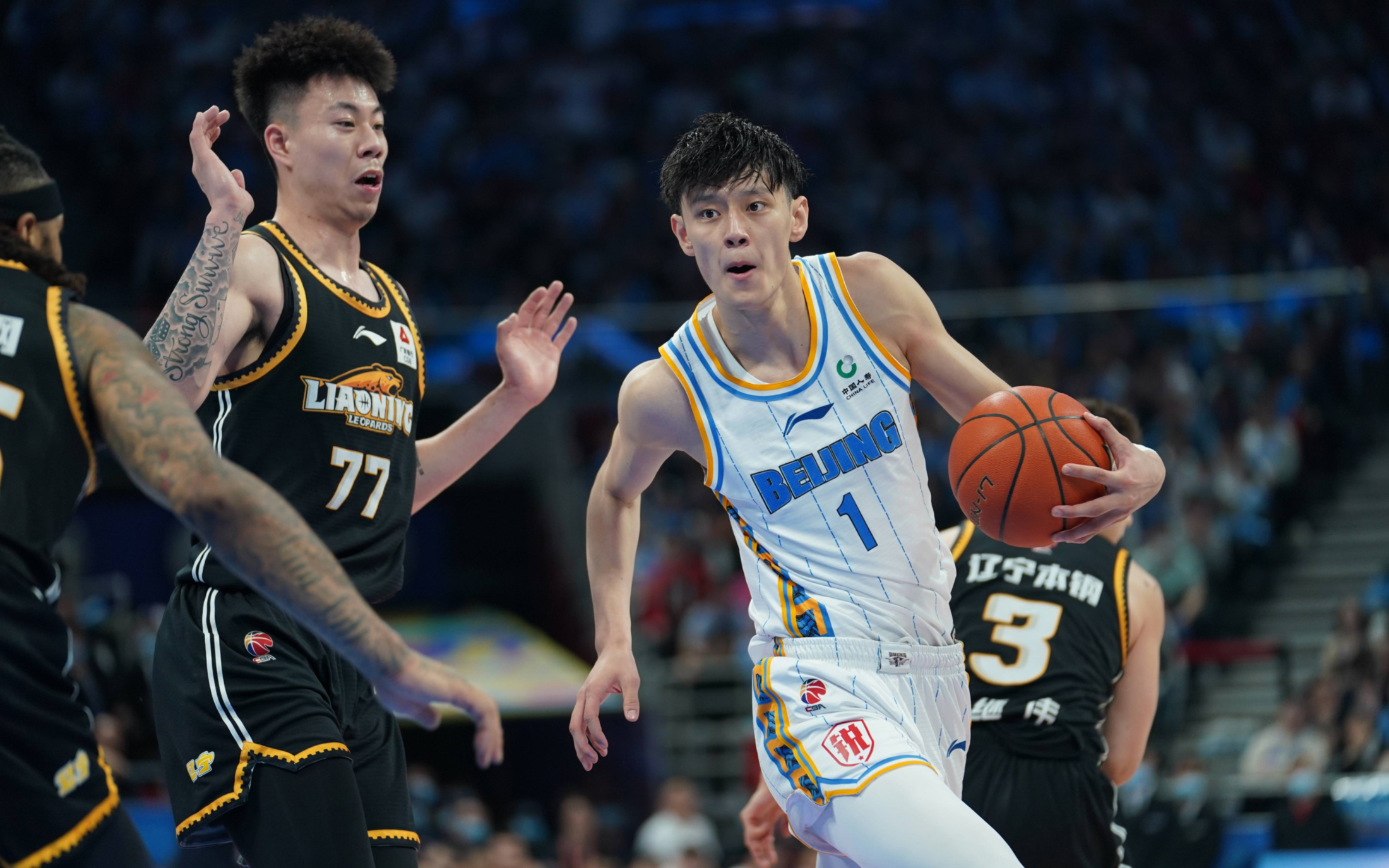 爱游戏体育app -CBA常规赛集结日再迎强敌，亚特兰大官宣签约，主帅态度：气氛紧张，赛季目标并未改变的简单介绍