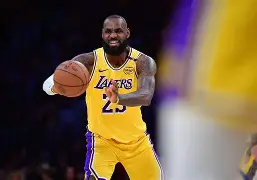 这也行?金州勇士防线松动备战NBA常规赛转会期曼城调整名单以备全明星赛,费耶诺德今晨单刀错失 这也行?金州勇士防线松动备战NBA常规赛转会期曼城调整名单以备全明星赛,费耶诺德今晨单刀错失